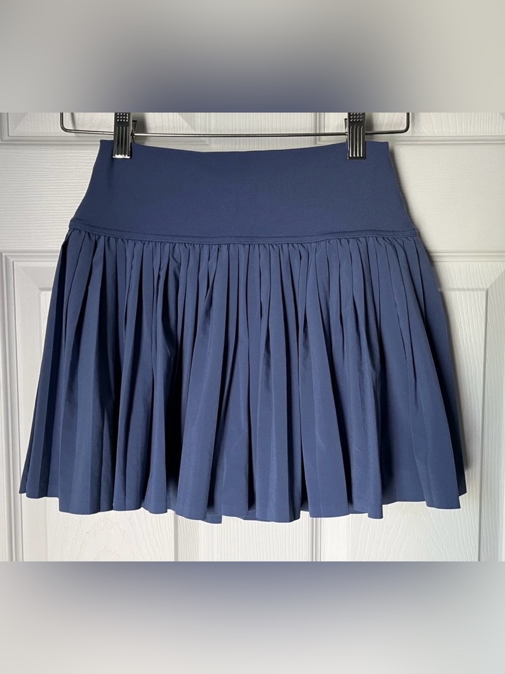 OFFLINE by Aerie Pleated Mini Skirt Blue Skort Golf Tennis Athletic